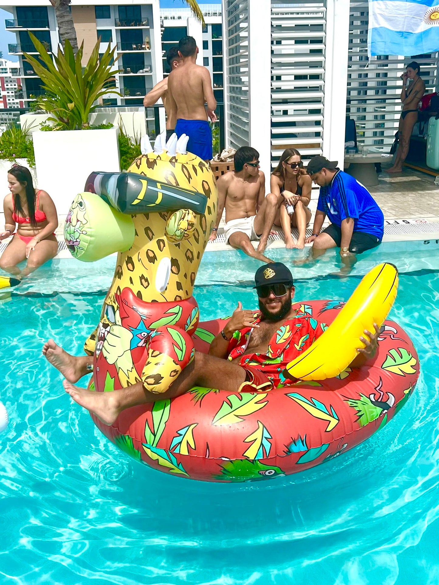 Drop 6: M2 Floatie